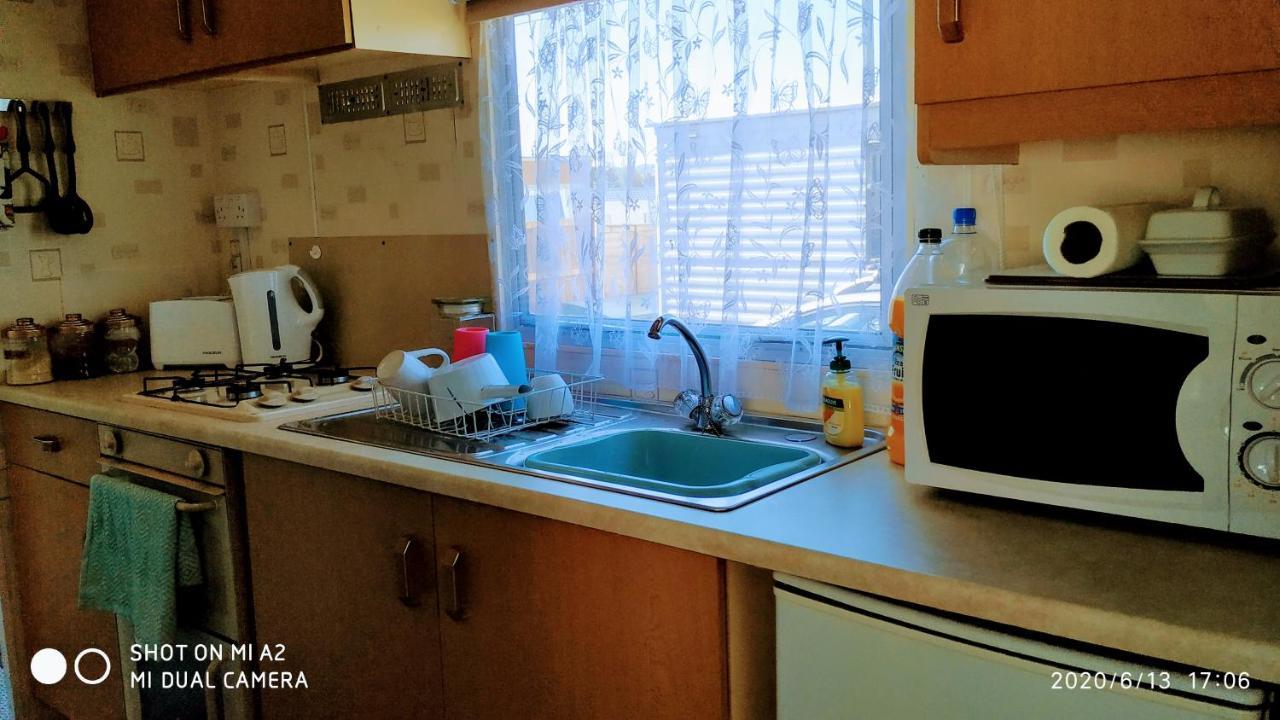 Gina'S Static Caravan,118 Sandsgate ヘムズビー エクステリア 写真